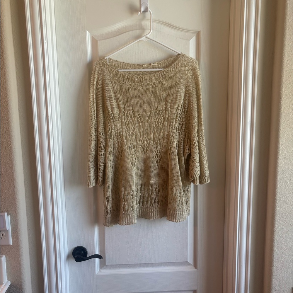 100% Linen Cream Crew Neck Sweater with Intricate Knit